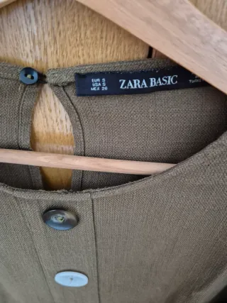 Vestido Zara verde oliva