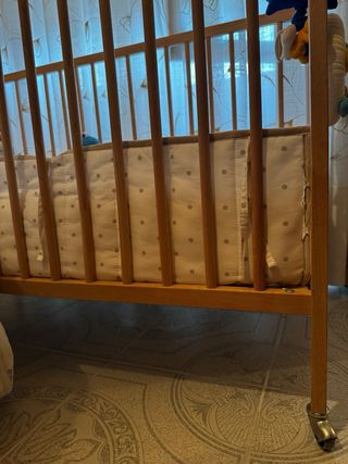 Cuna madera de haya Ikea con colchón