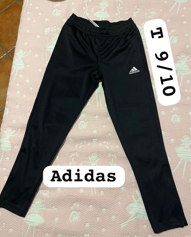 Pantalón chándal Adidas Talla 9/10