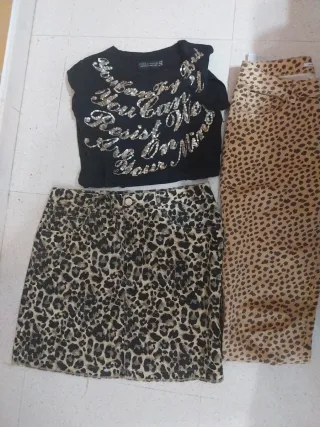 Lote Ropa Mujer: Top y Pantalón.