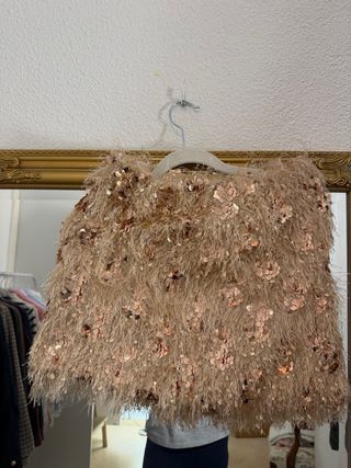 Falda fiesta beige y dorada