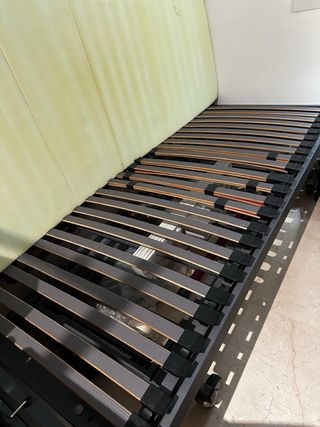 Cama articulada elevación vertical