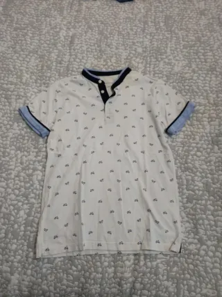 Camiseta polo niño estampada