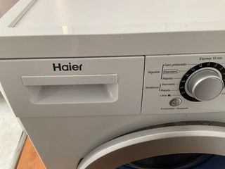 Lavadora Haier HW60-1211N-S Semi Nueva