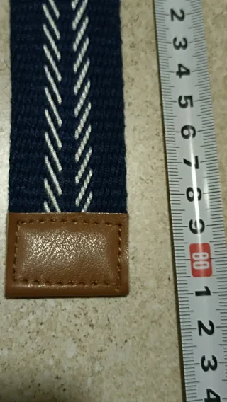 Cinturón infantil azul con detalles. 80cms.