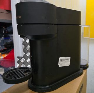 Cafetera Nespresso DeLonghi Negra