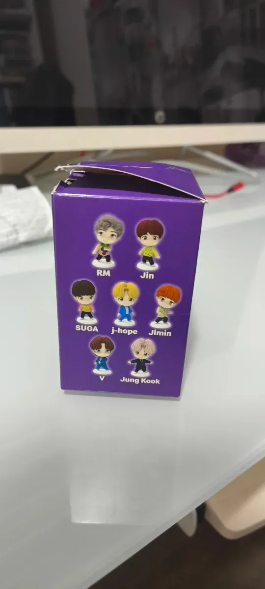 Figura McDonald's TinyTAN J-Hope ✅