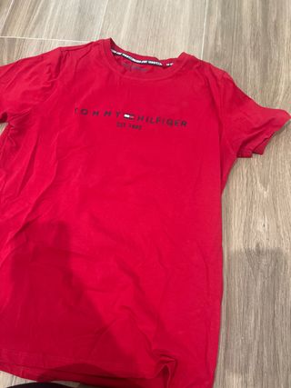 Camiseta Tommy Hilfiger Roja talla M