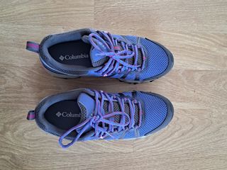 Zapatos Columbia mujer talla40,como nuevos,cómodos