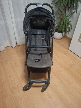 Silla de paseo negra Silver Cross