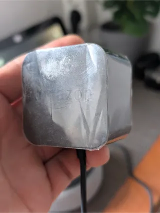 Echo Spot Redondo - Altavoz Alexa - Negro