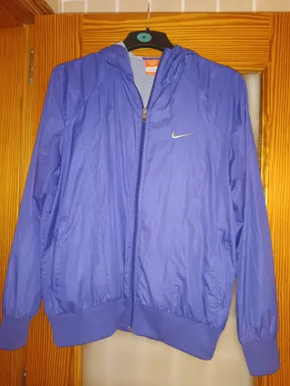 Chaqueta cortavientos Nike Mujer Talla M grande