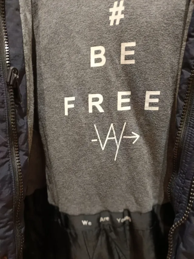 Conjunto IKKS Abrigo y Chaleco 14 años