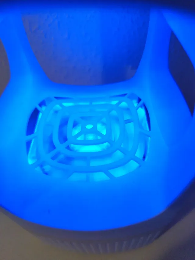 Mosquitera electrónica con ventilador atrapador 