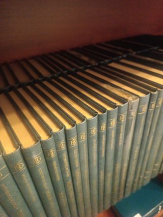 Lote de 7 libros de Biblioteca Galega