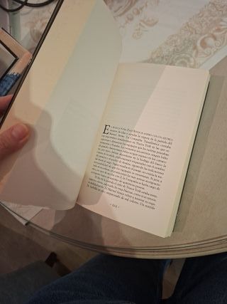 La ciudad bajo la luna