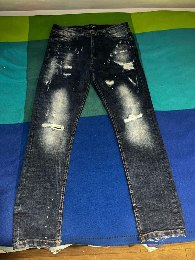 Vaqueros Rotos Supply & Demand Azules