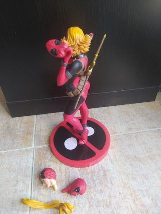 Figura Lady Deadpool
