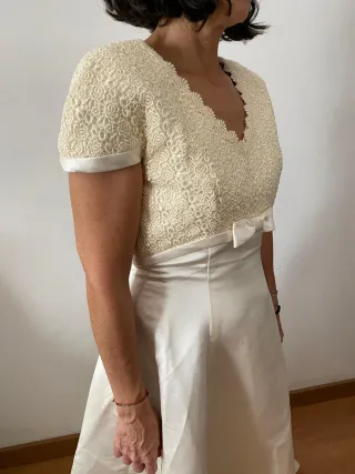 Vestido tirantes Novia y corpiño bordado