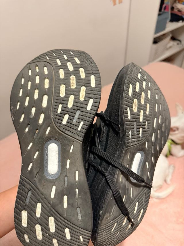 Adidas Ultraboost 5 Negro unisex 39.5