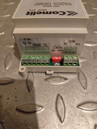 Comelit ART.2904 Interfaz Telefónica