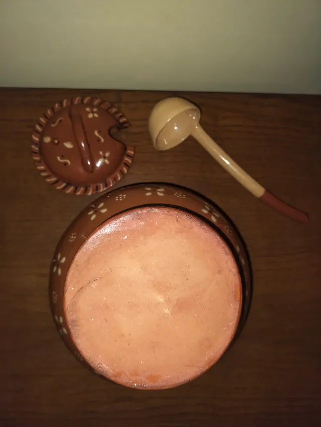 Vasija Sopera de Barro