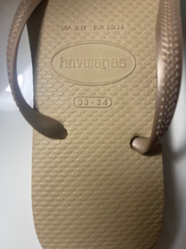 Chanclas Havaianas Beige/Dorado Talla 36