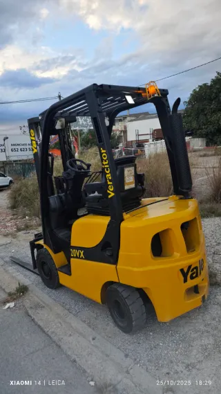 Carretilla elevadora Yale diesel GDP20