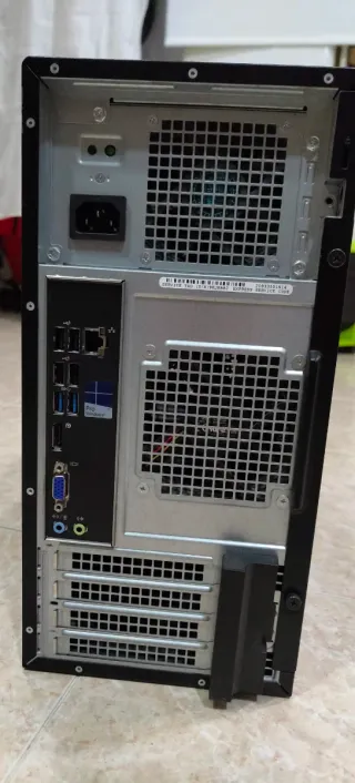 Ordenador Dell Optiplex 3020
