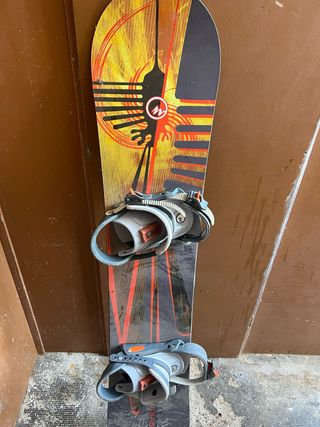 Tabla Snowboard con Fijaciones