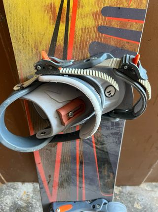 Tabla Snowboard con Fijaciones