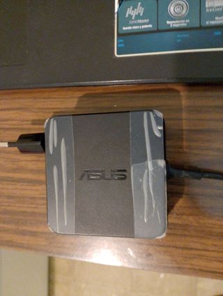Ordenador Asus Negro