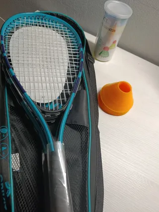 Raquetas Bádminton y Crivit con Mariposas y Conos