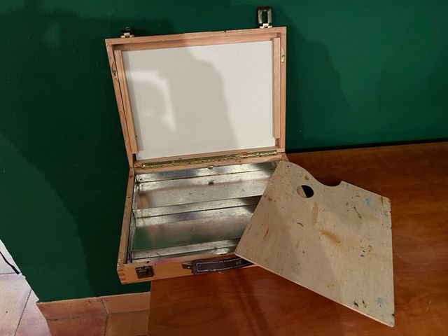 Caballete de pintura y maletín