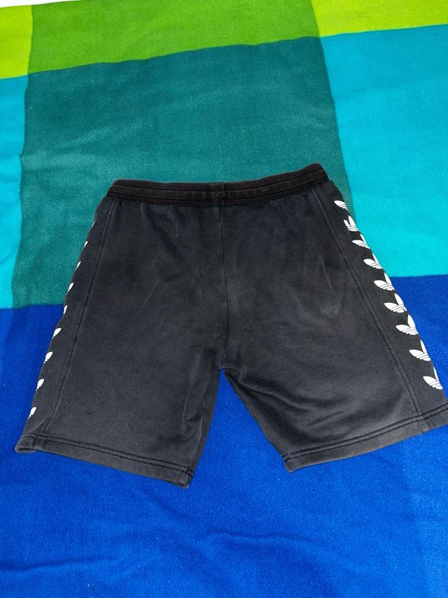 Pantalones cortos Adidas negros