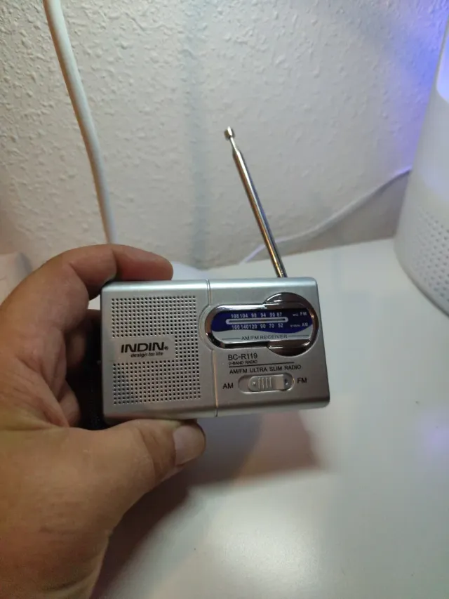 Radio Mini Bolsillo AM/FM INDIN BC-R119