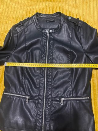 Cazadora polipiel Cache Cache negra