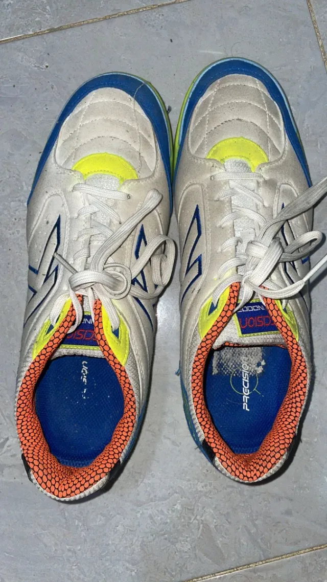 Zapatillas Kelme Sala Azul y Blanco