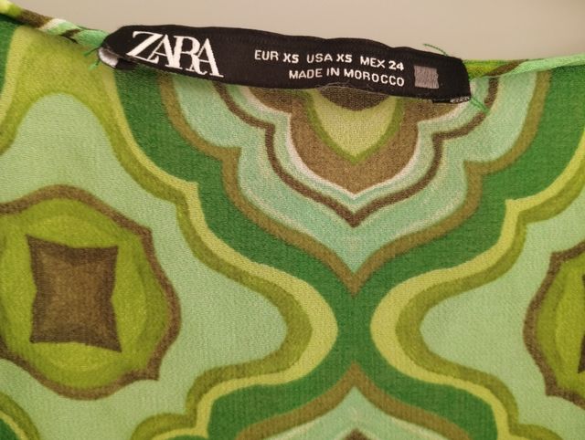 Blusa gasa verde estampado retro