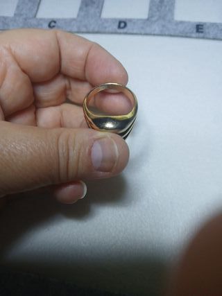 Anillo dorado