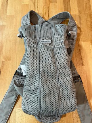 Mochila Portabebés BabyBjorn Gris