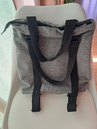 Mochila / Bolso de hombro gris y negro muy cómodo