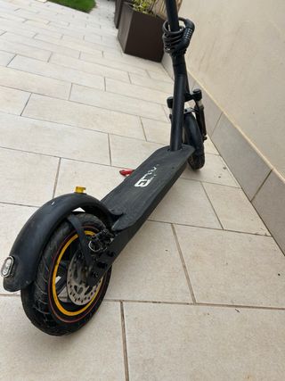 Patín Eléctrico RCB 10' 500W