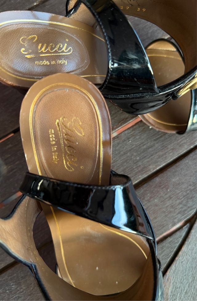 Sandalias Gucci Negras