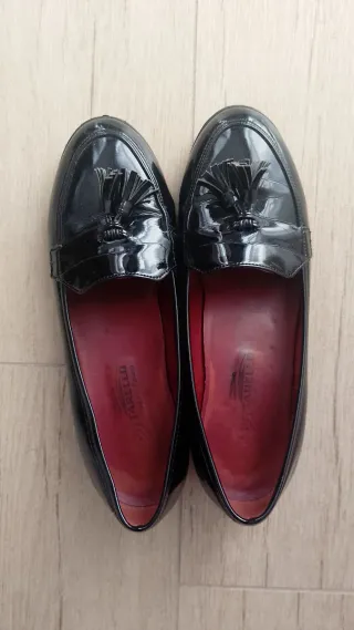 Mocassini vernice nera donna tg.37
