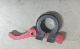 Barra de gimnasio con discos y cierres