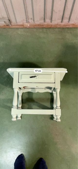 Mesita auxiliar madera maciza 47x44 cm