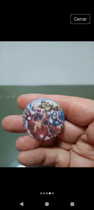 Lote de baratijas: llaveros y pulseras