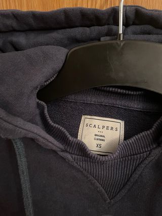 Sudadera Scalpers Gris Talla XS azul marino.