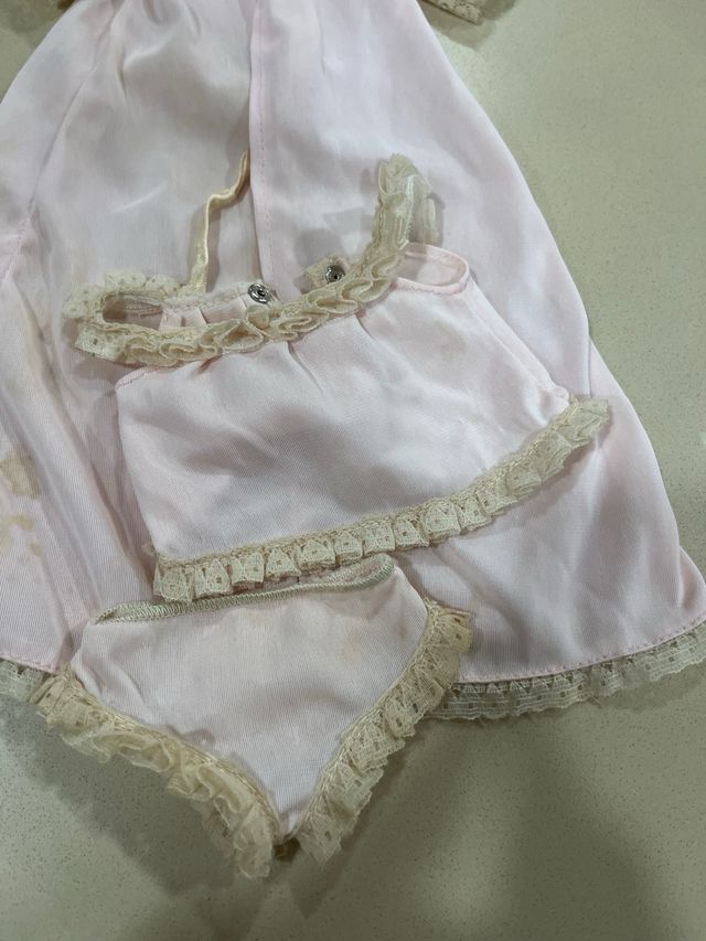 Conjunto Ropa Muñeca Nancy Rosa Encaje